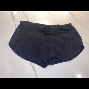 Lululemon Speed Up Low-Rise Short 2.5”
